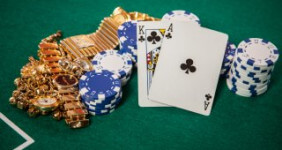 why did full tilt poker shut down